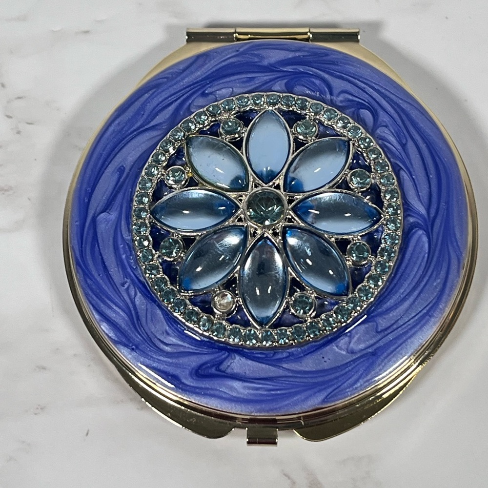 Jeweled Compact Mirror - Picture 2 of 9